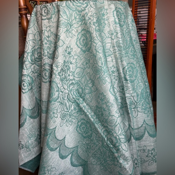 Rare Vintage but new not used European pure linen table cloth square Decor lux - Picture 3 of 15